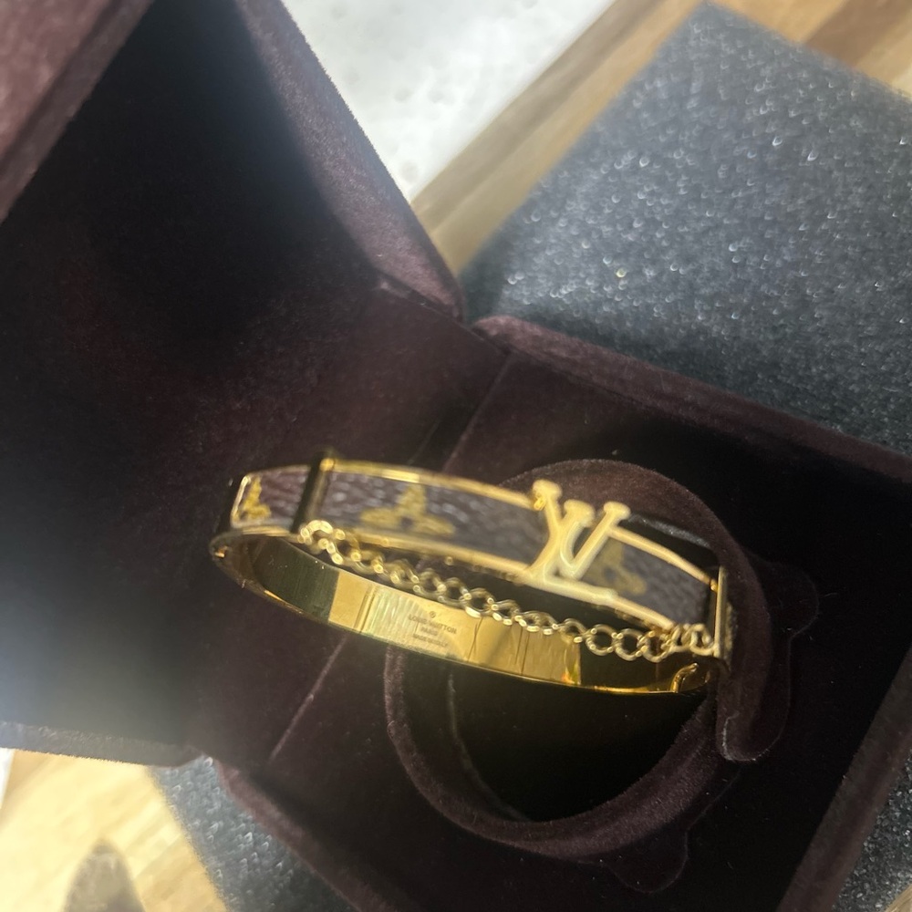 Louis Vuitton Brown Monogram Bracelet with Gold Chain - Picture 3 of 6